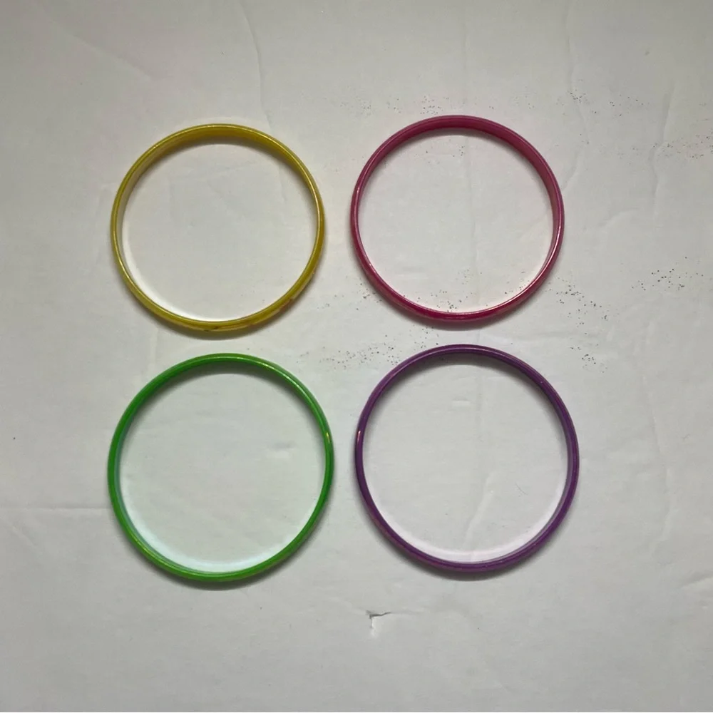 4 Set Colorful Hard Plastic Girls Bracelet